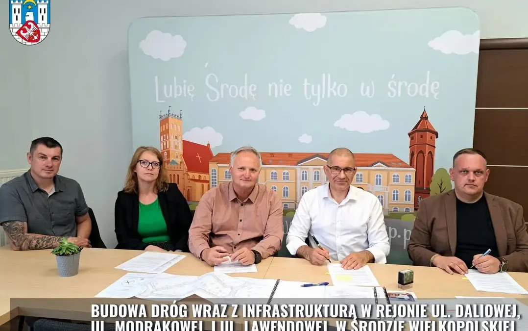 Środa Wielkopolska: Umowa na budowę dróg przy Daliowej, Modrakowej i Lawendowej podpisana