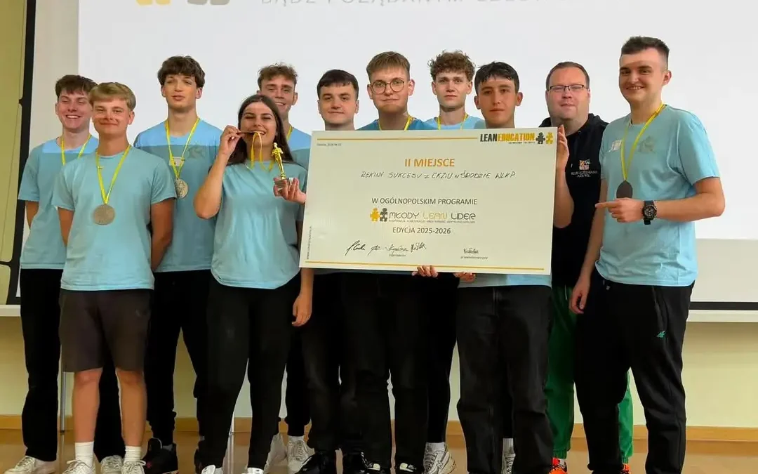 Uczniowie Hipolit CKZiU w Środzie Wielkopolskiej wicemistrzami konkursu „Młody Lean Lider”