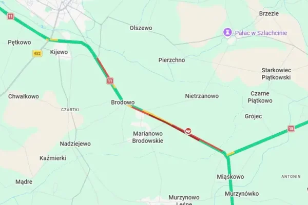 Wypadek na DK11 między Brodowem a Miąskowem. Są utrudnienia i korki