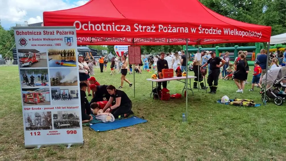 Młodzieżowa Drużyna Pożarnicza z OSP Środa Wielkopolska edukowała i zabezpieczała podczas Dnia Średzkiej Rodziny