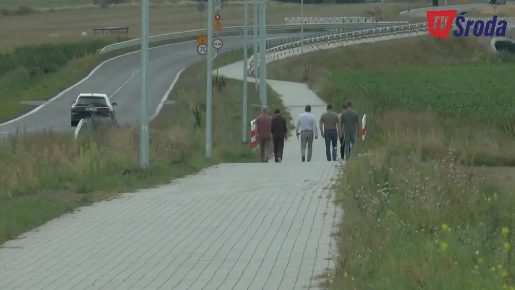 Nowe oświetlenie na wschodniej obwodnicy Środy Wielkopolskiej – zakończono odbiór inwestycji