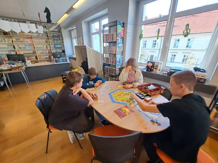 Planszówkowy powrót po wakacjach – Monopoly i nie tylko