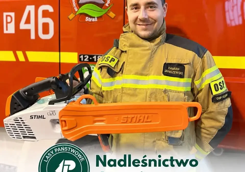Nowa pilarka STIHL dla OSP Kłęka dzięki wsparciu Nadleśnictwa Jarocin