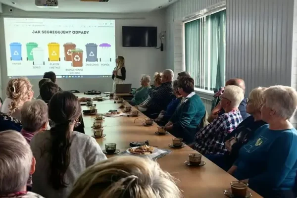 Eko-warsztaty w Nowym Mieście nad Wartą: mieszkańcy robili własny proszek do prania