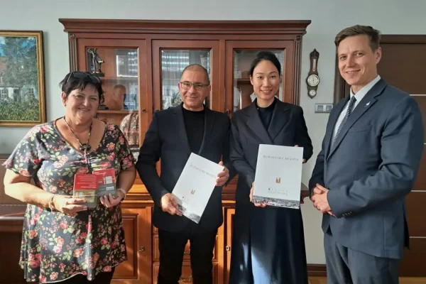 Środa Wielkopolska: 163 dzieci i 40 seniorów otrzyma wsparcie od Fundacji Tzu Chi