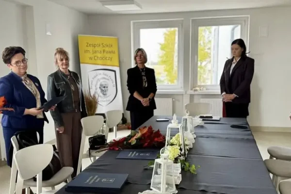 Nagrody Wójta Gminy Nowe Miasto nad Wartą dla nauczycieli z okazji Dnia Edukacji Narodowej